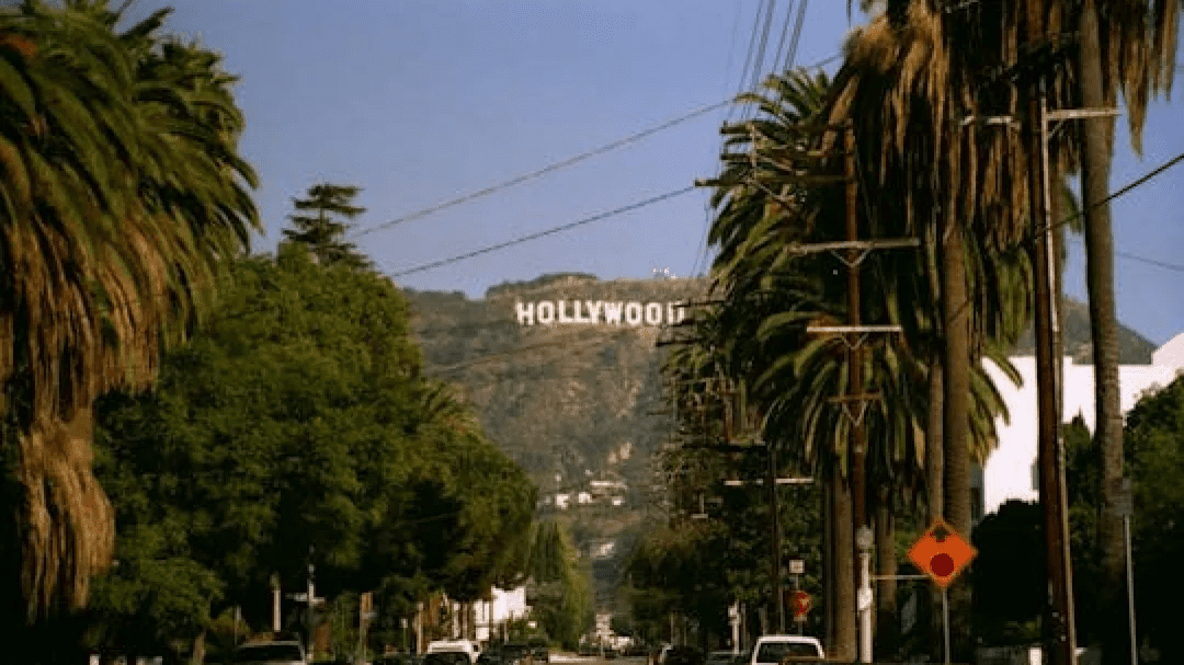 Hollywood Sign - Geek Atlas Pop Culture