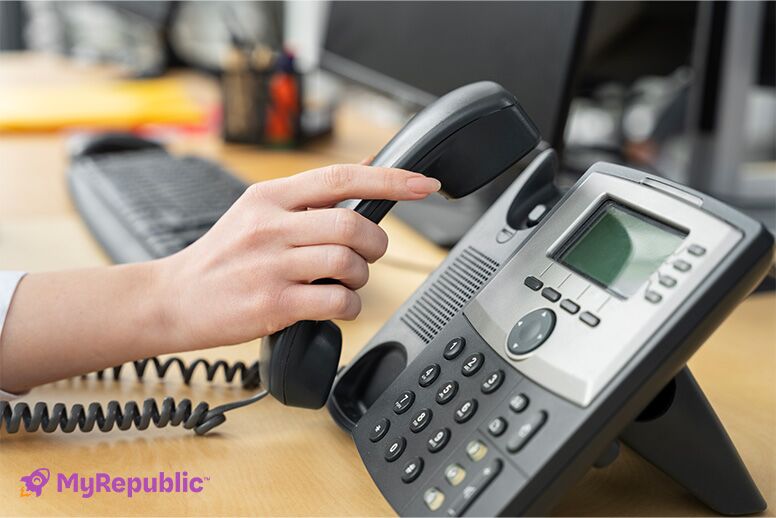 VoIP phone